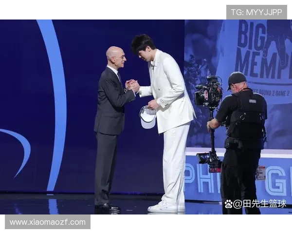 NBA杨瀚森在首轮第16顺位被选中成新星未来可期