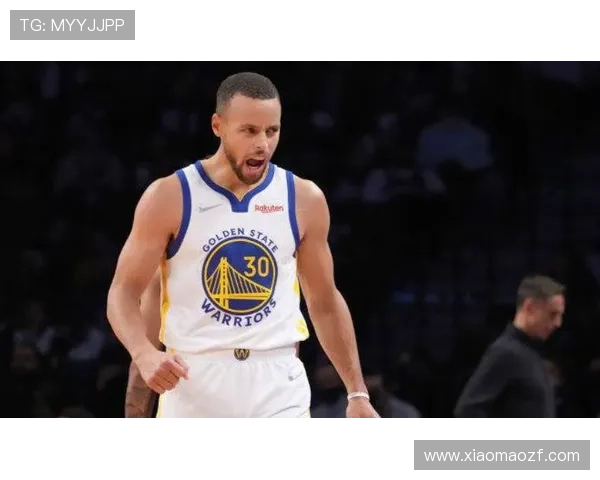 同年获得DPOYMVPFMVP的阿贾中投绝杀助力王牌夺得冠军点